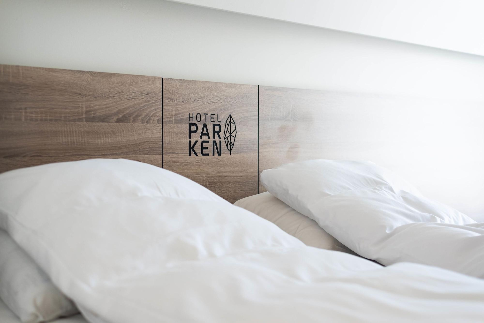 Thon Partner Hotel Parken كريستينساند المظهر الخارجي الصورة